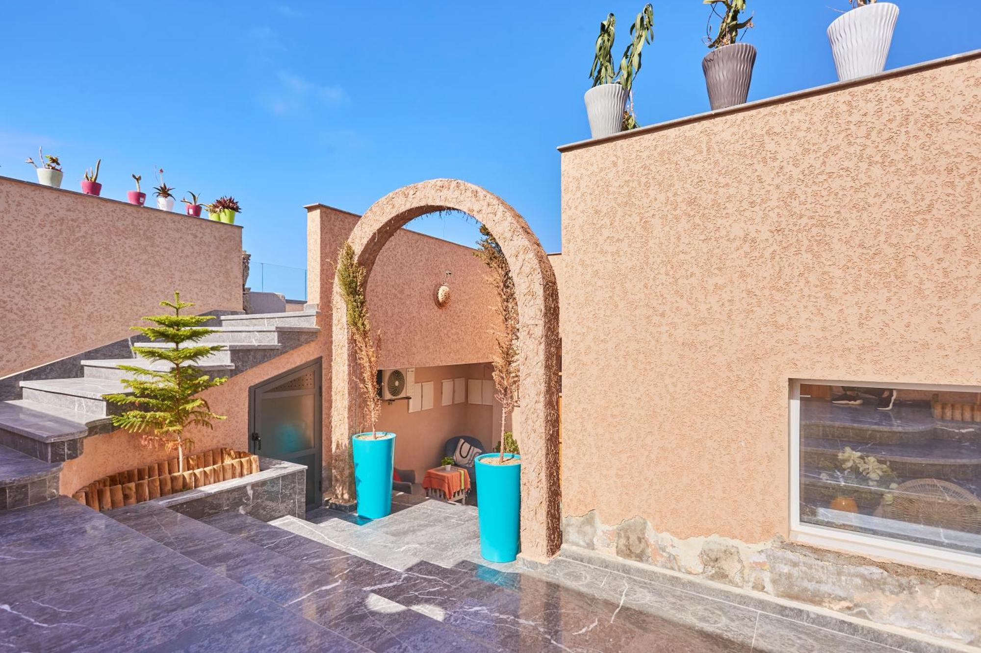 Apartment Surf And Fun Beachfront With Balcony